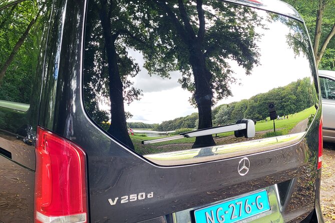 Private Transfer Service Between Ijmuiden and Amsterdam - A private ride for up to four people