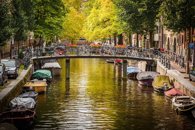 Private transfers from or to Schiphol (AMS) airport Amsterdam - The return journey from a hotel or cruise port