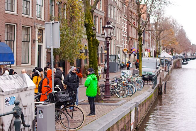 Private walking tour Amsterdam. English or Spanish. - Chinatown and the Red Light District