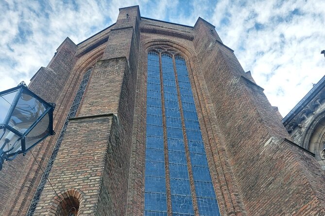 Private Walking Tour of Delft: Dive into the Dutch Golden Age - The former synagogue and Delft’s Jewish presence