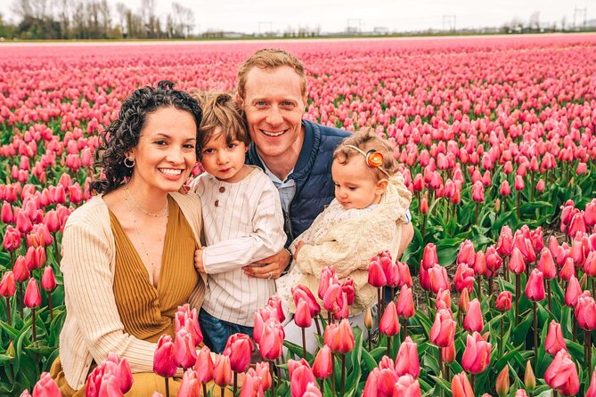 Professional Photoshoot at Private Tulip Field - Who will enjoy this most
