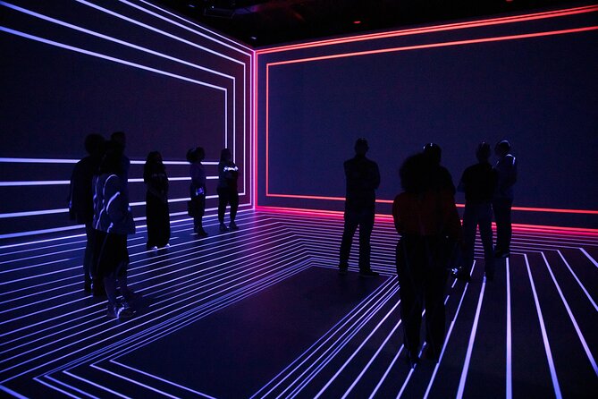 "Remastered" Audiovisual Experience in Rotterdam - Plan for an hour on your feet
