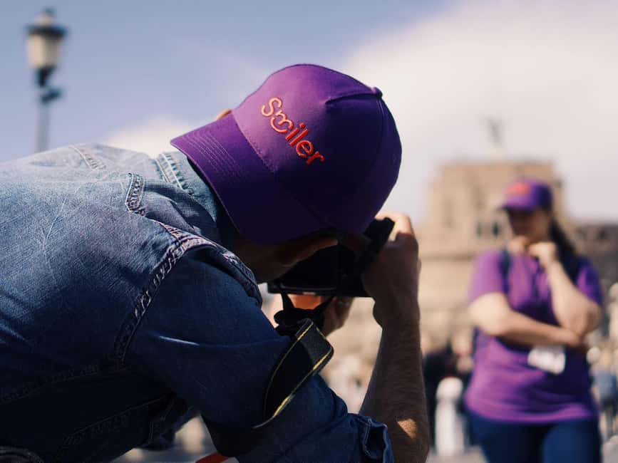 Romantic Photoshoot Experience for Couples in Amsterdam - Why the 9 Straatjes works so well for couple photos