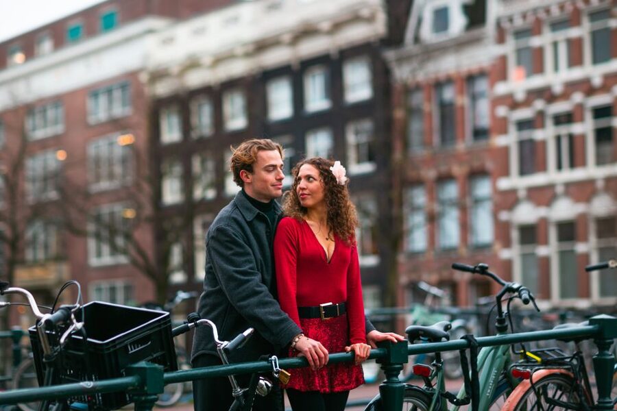 Romantic Photoshoot Experience for Couples in Amsterdam - Practical details before you book