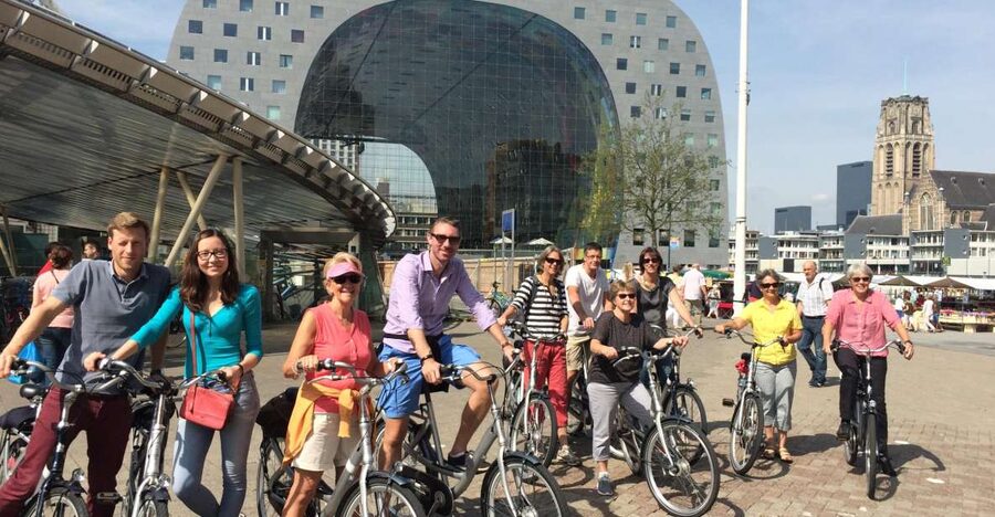 Rotterdam: 2.5-Hour Highlights Bike Tour - Why a Rotterdam bike tour makes sense