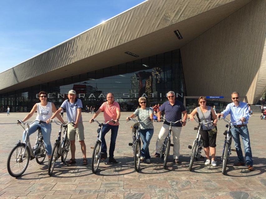 Rotterdam: 2.5-Hour Highlights Bike Tour - Parks, museums, and a coffee pause