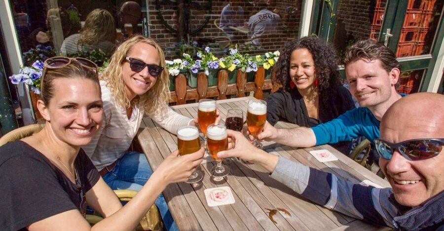 Rotterdam: Breweries and Water Taxi Tour - Five beers with snacks, not a full meal