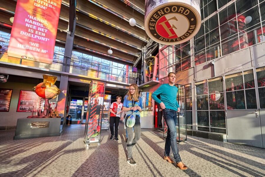 Rotterdam: Feyenoord 'De Kuip' Stadium Tour - Who will enjoy this most?