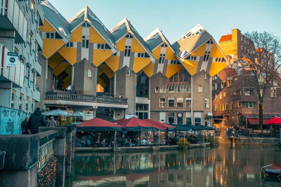 Rotterdam: Highlights & Gems Walking Tour with Dutch Local - From old streets to Rotterdam’s bold new architecture