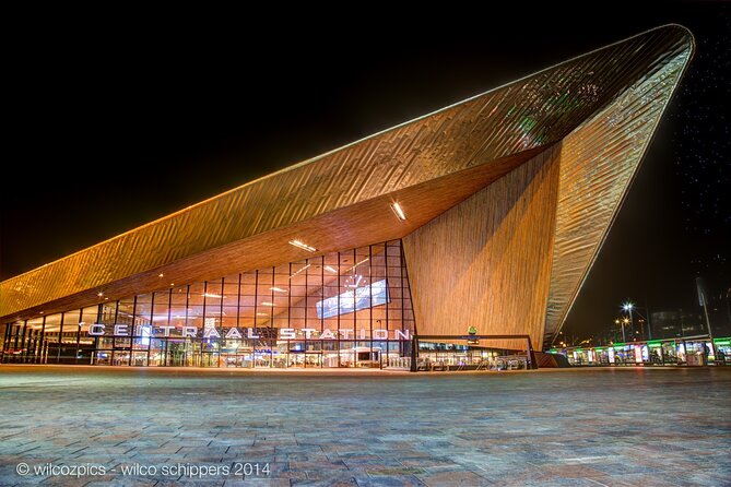 Rotterdam Must Do Tour: Highlights, History, WW2 and Architecture - Why Rotterdam needs a guided introduction