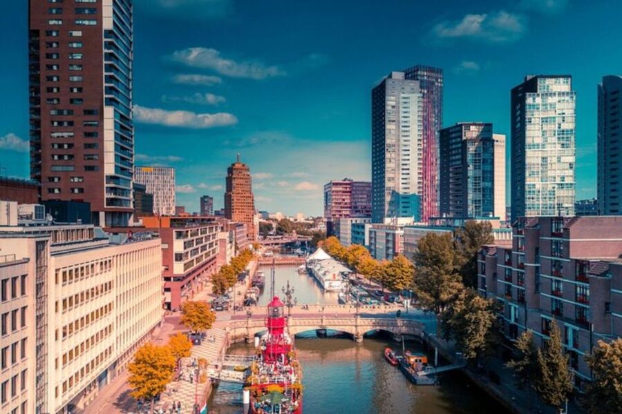 Rotterdam: Private Custom Walking Tour with Local Guide - Your route starts with a conversation