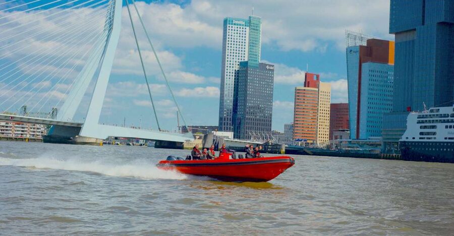 Rotterdam: Private Maas River Speedboat Cruise - From city scenery to the working port