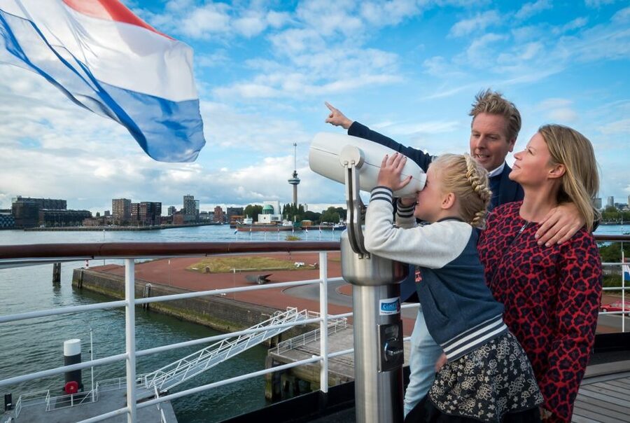 Rotterdam: Steamship Rotterdam Audio Tour Entry Ticket - How the self-guided format works