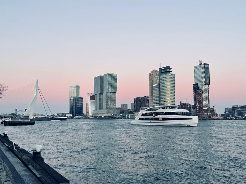 Rotterdam: Summer Evening Cruise with Live Entertainment - How to make the most of the 2.5 hours