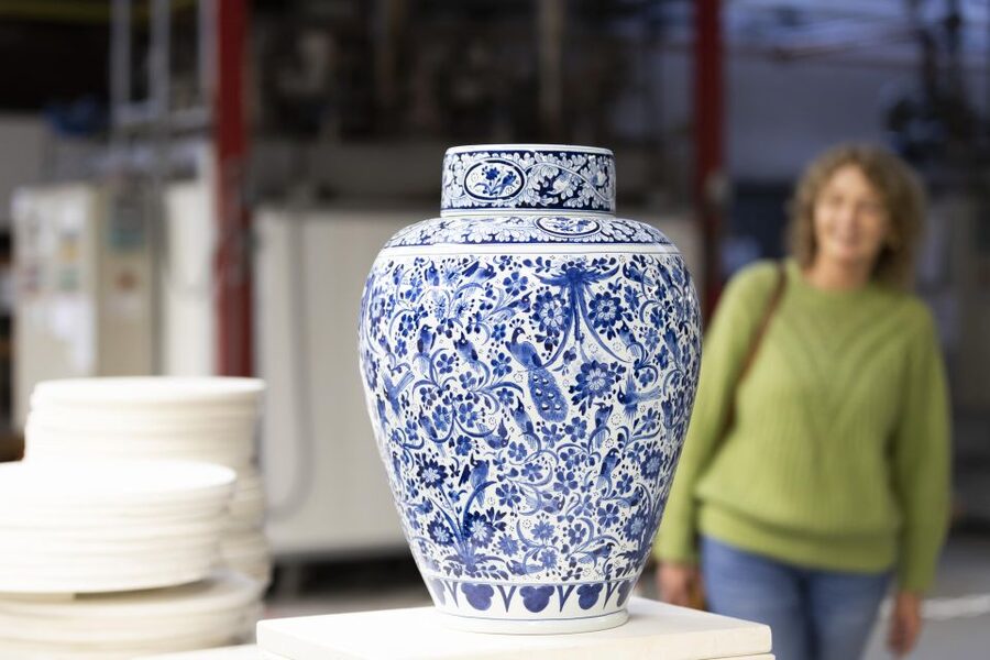 Royal Delft: Delftblue Factory and Museum - The museum explains how Delft Blue became famous