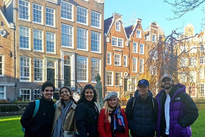 Rude Bastards Tour of Amsterdam (CYHIT) - The Begijnhof, a quieter turn in the walk