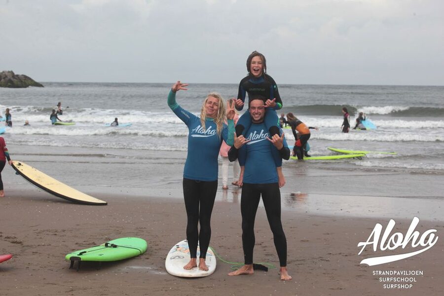 Scheveningen Beach: 1,5 hour Surf experience for families - Why the small group matters for families