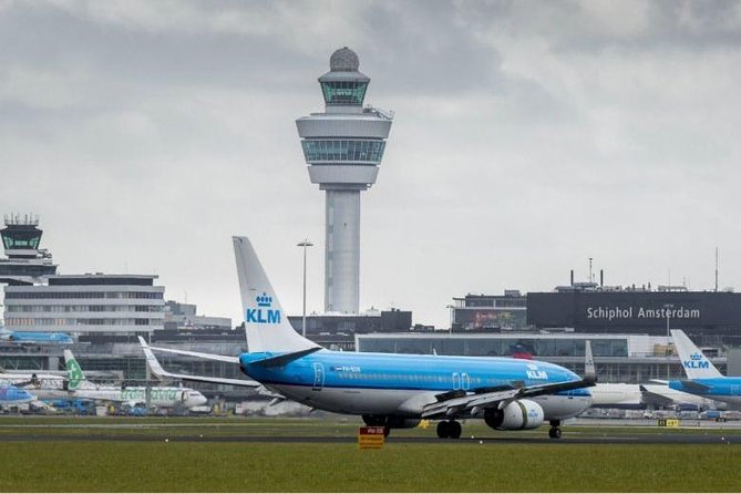 Schiphol Airport to Amsterdam Private Transfer - A calm first ride from Schiphol to Amsterdam