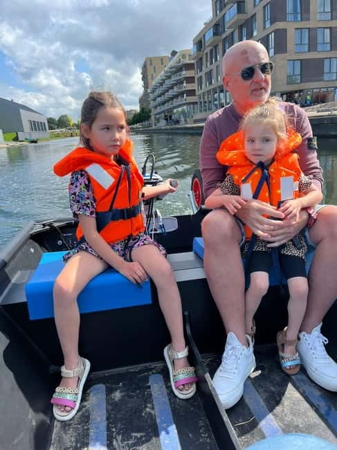 Self-Guided Electric Boat Rental - A quiet start from historic Goes