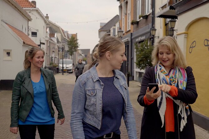 Selfguided Escape Tour Amersfoort. Find the secret exit and win! - The price and what you receive
