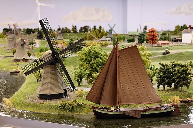 Skip the Line: Entrance Ticket to Miniworld Rotterdam - Why the indoor setting matters in Rotterdam