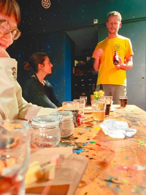 Skipping Lines & Sipping Beers: A History Tour of Amsterdam - Key points to know before booking
