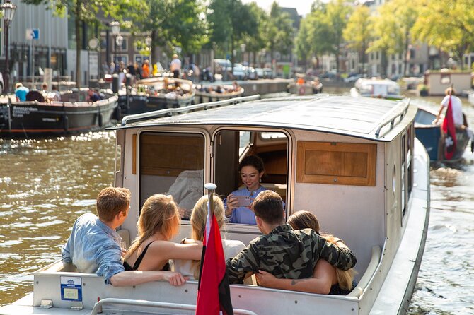 Small Group Boutique All-Inclusive Tour (max 12 p) With Captain - Beer canals, old mints, and the red-light district