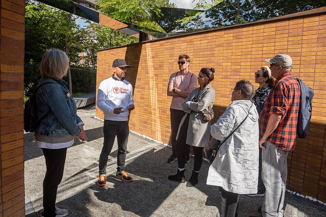 Small-Group: Culture & History Walking Tour of Amsterdam - Entering the Story of Oude Kerk
