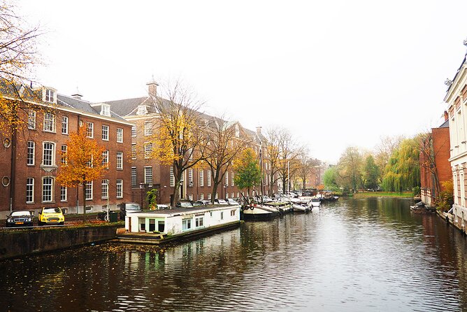 Small Group Hidden Gems Tour in Amsterdam - De Burcht and the fight for workers’ rights