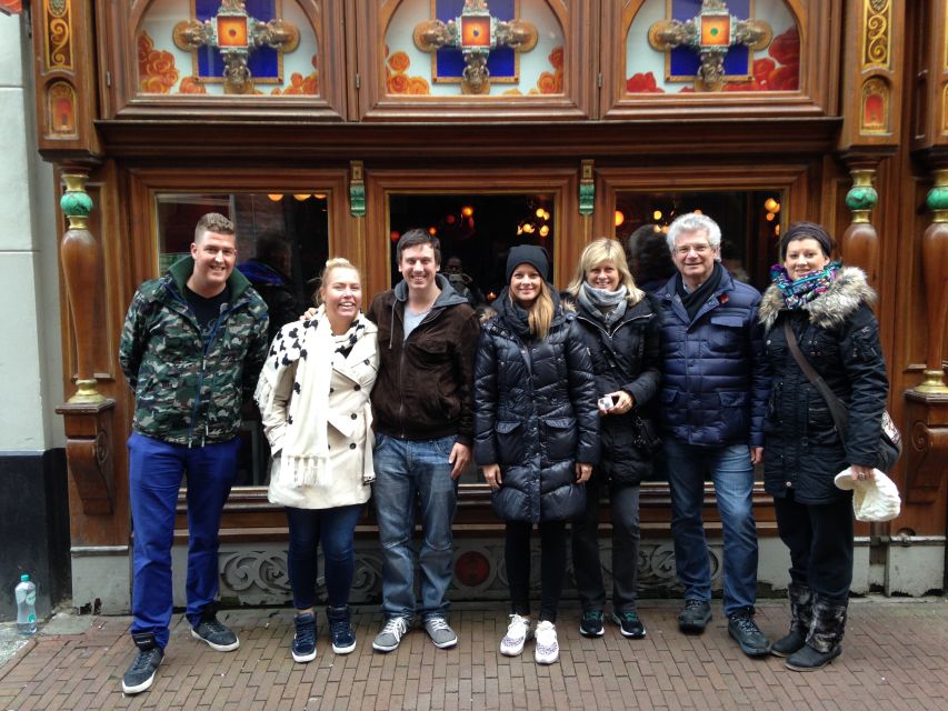 Sprechen Sie Gras? German Tour of Amsterdam's Coffeeshops - Coffeeshops, strains, and the joint-rolling lesson