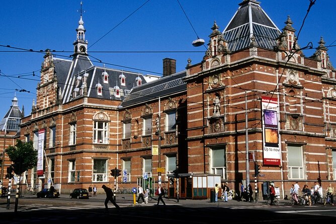Stedelijk Museum Amsterdam: Modern and Contemporary Art - Why the Stedelijk feels different from Amsterdam’s classic museums