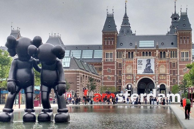 Taxi from a hotel in Amsterdam to the cruise port in Amsterdam - Why a private car can be worth the price