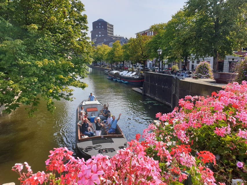 The Hague: City Canal Cruise - Key points to know before booking