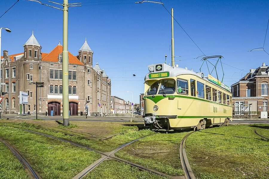 The Hague: Hop-on Hop-off Old-Fashioned Heritage Tram Tour - Central Station and Malieveld: useful stops for city orientation