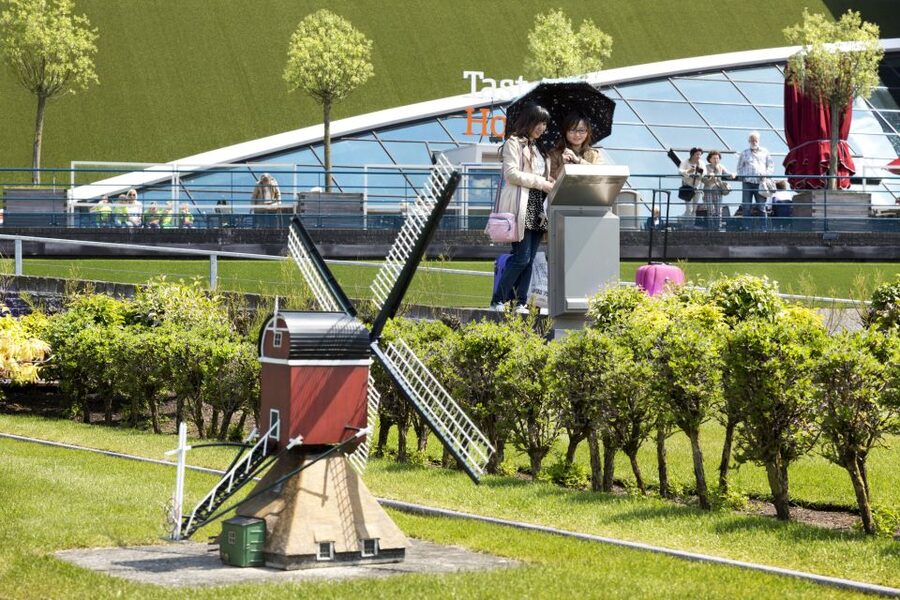 The Hague: Madurodam Miniature Park Entry Ticket - Start with the famous Dutch icons