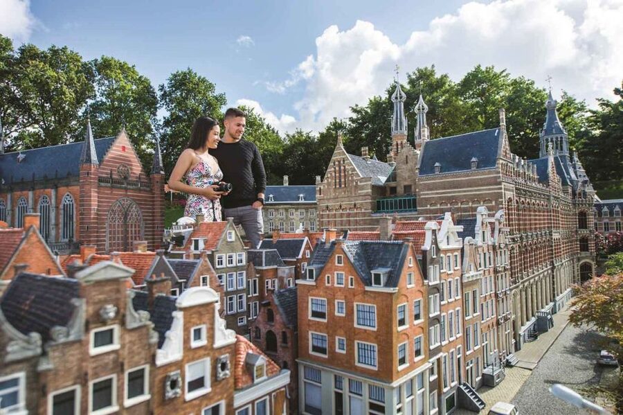 The Hague: Madurodam Miniature Park Entry Ticket - Weather, timing, and comfort