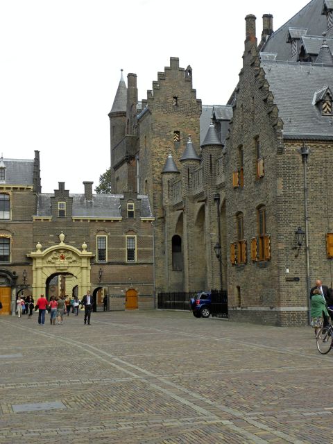 The Hague: Old City Private Walking Tour - Key points at a glance