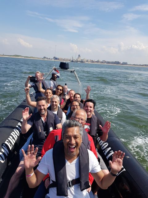 The Hague: Powerboat Tour Scheveningen - How the 45 minutes are used