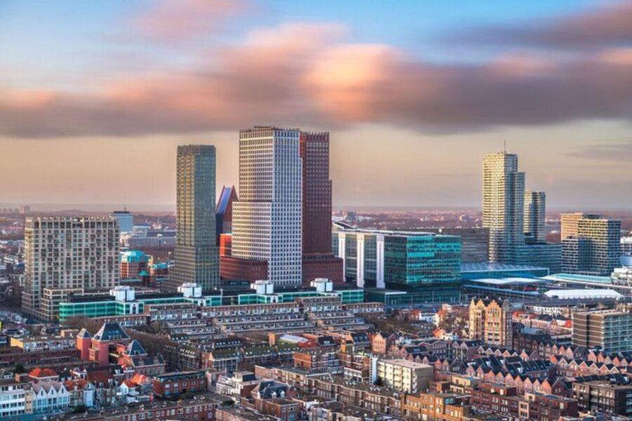 The Hague: Private Custom Walking Tour With A Local Guide - When three hours gives you the right balance