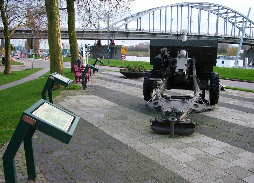The Netherlands: WW2 Private Day Trip - Arnhem puts Operation Market Garden on the ground