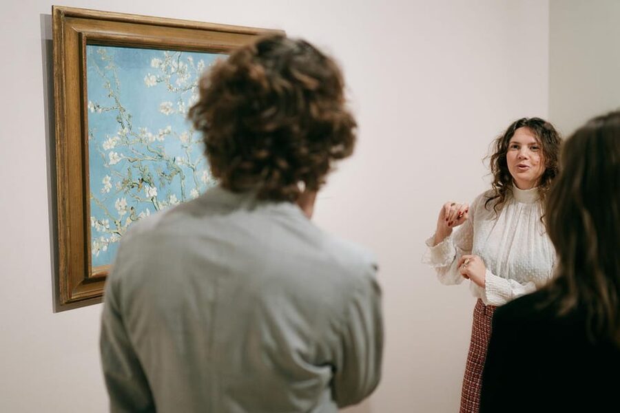 Tour in Spanish: Van Gogh Museum Private Tour - Why this museum tour works best with a guide