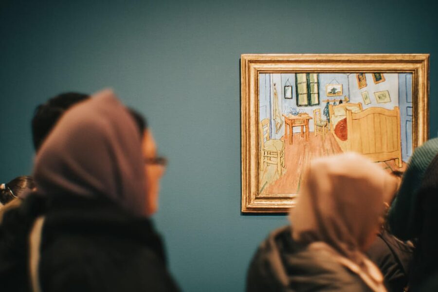 Tour in Spanish: Van Gogh Museum Private Tour - Two hours and the question of value