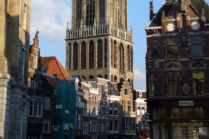 Uniquely Utrecht: An Audio Tour of its Charming City Centre - Pandhof Sinte Marie and a quieter architectural stop