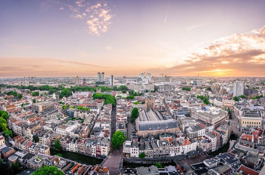 Utrecht: Dom Tower Entry Ticket and Guided Tour - Who should book this experience