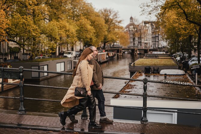 Vacation Photoshoot & Tour in Amsterdam - Weather, Clothing, and Timing