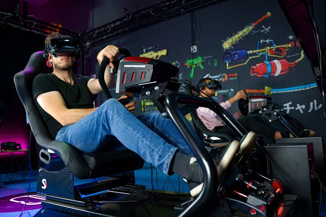 Virtual Reality Experience in Netherlands - Co-op play versus a friendly contest