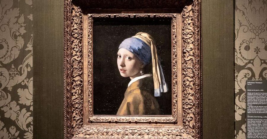 Visit the Girl with the Pearl Earring, The Hague & Delft - Five hours by private Chrysler minivan