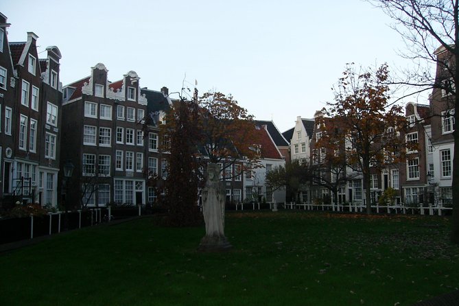Walking tour of 2 hours of the highlights of Amsterdam - How Much Ground You Cover in Two Hours