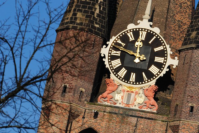 Walking Tour of Delft - The City of Orange and Blue - The New Church and the Dutch royal vault