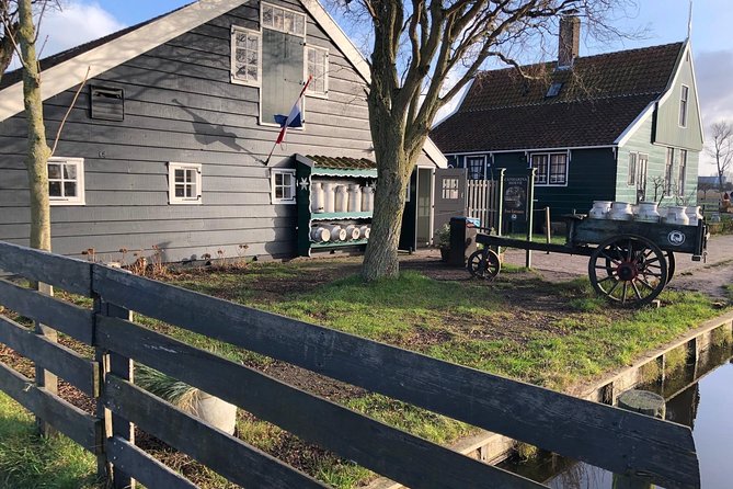 Windmill village Zaanse Schans from Amsterdam Central Station - The clog workshop at Kraaienest 4